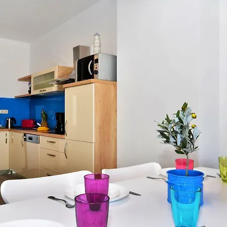 Sea View Luxury Apartments, Ala Da Apartman Milna
