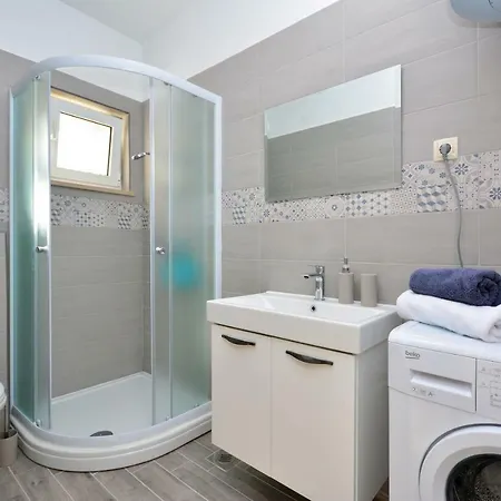 Sea View Luxury Apartments, Ala Da *
