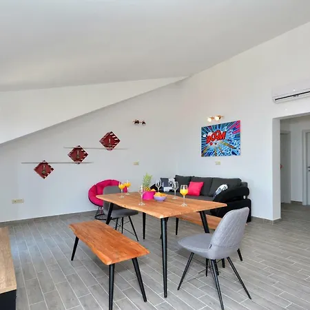 Sea View Luxury Apartments, Ala Da Apartment Milna (Hvar)